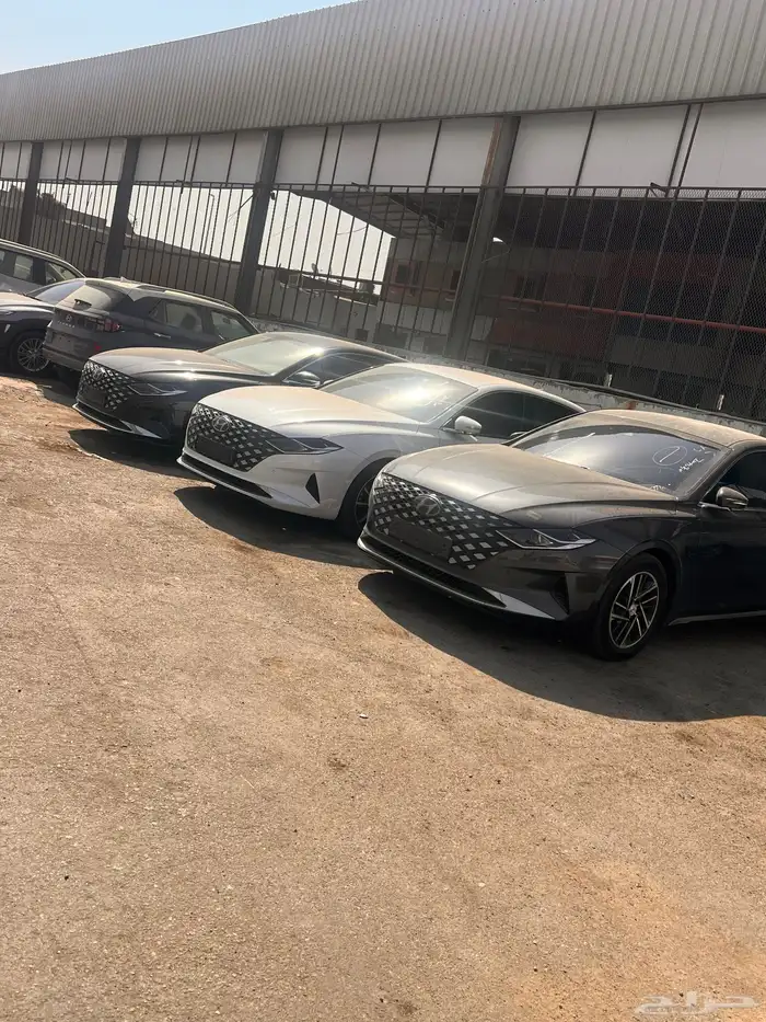 ازيرا 2021 (بنزين) وارد كوريا 0