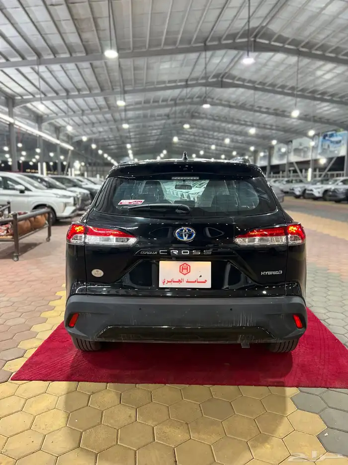 تويوتا   كورولا كروس XLE نص فل هايبرد 2023 جديد 83.000 شامل 3