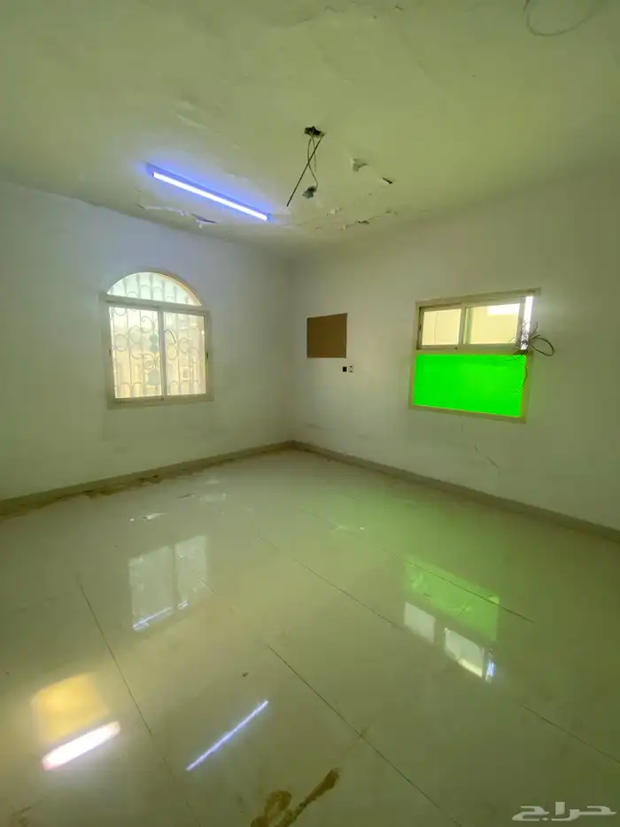 شقه للإيجار بحي طيبه 6