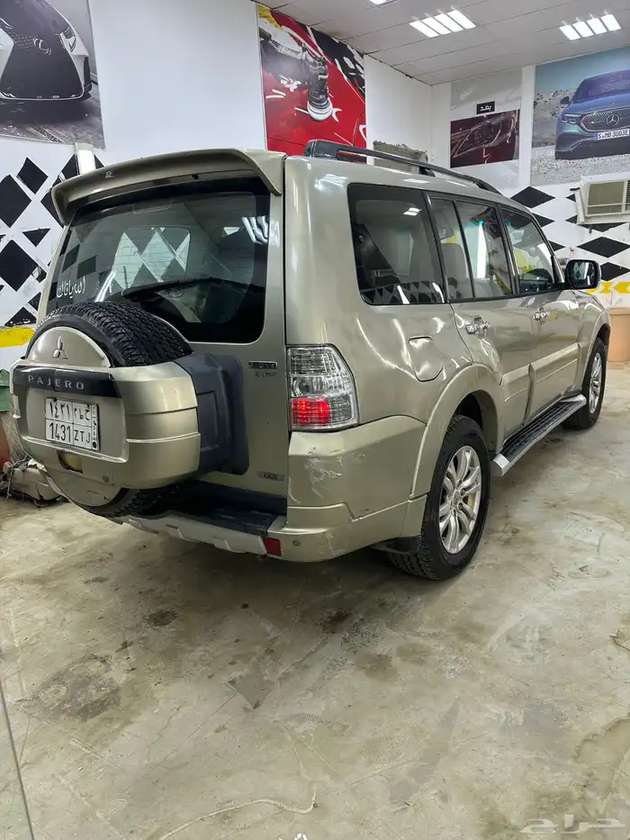 باجيرو 2014 فل كامل للبيع 3