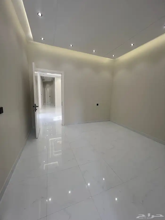 للبيع شقة ارضية فاخرة شمال التضامن 8