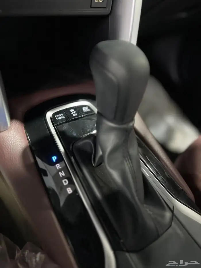 تويوتا   كورولا كروس XLE نص فل هايبرد 2023 جديد 83.000 شامل 10