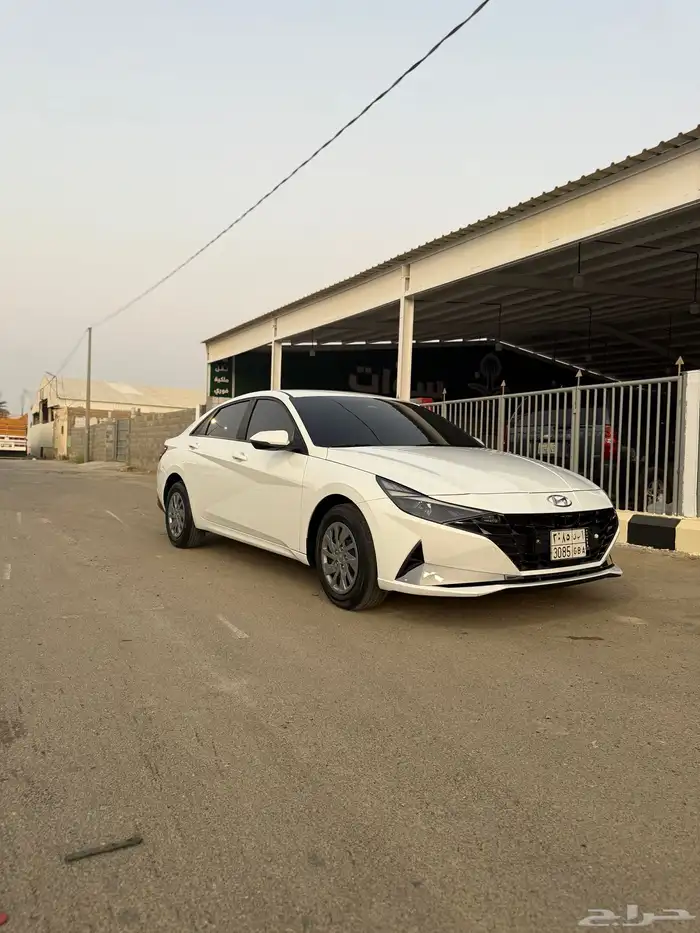 للبيع افانتي بنزين شرط 0