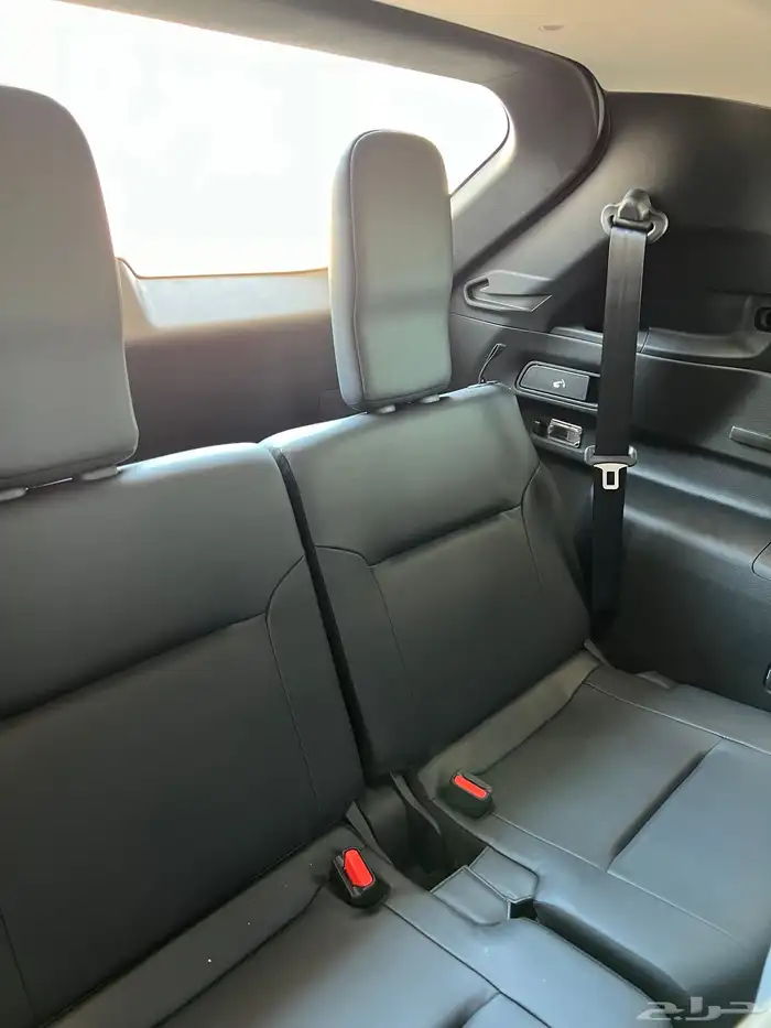 ميتسوبيشي اوتلاندر 2025 نص فل بلس ب 110900 عرض خاص نقاط عميا 36