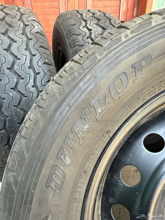 جنوط هايلوكس اصلي وكاله مقاس16 مع الكفرات 7