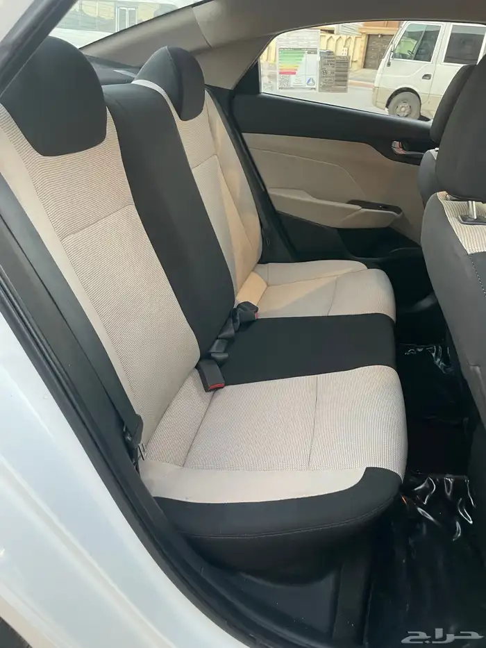 اكسنت 2020 نظيف جدا جدا 28