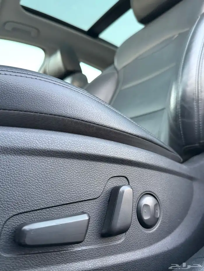 ازيرا 2020 بنورما - 4 سلندر بحالة الوكاله للبيع 9