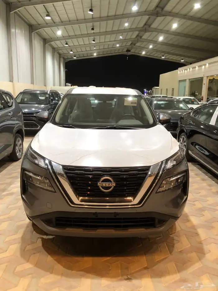 نيسان اكستريل ستاندر بدون دبل 7 مقاعد 2026 1