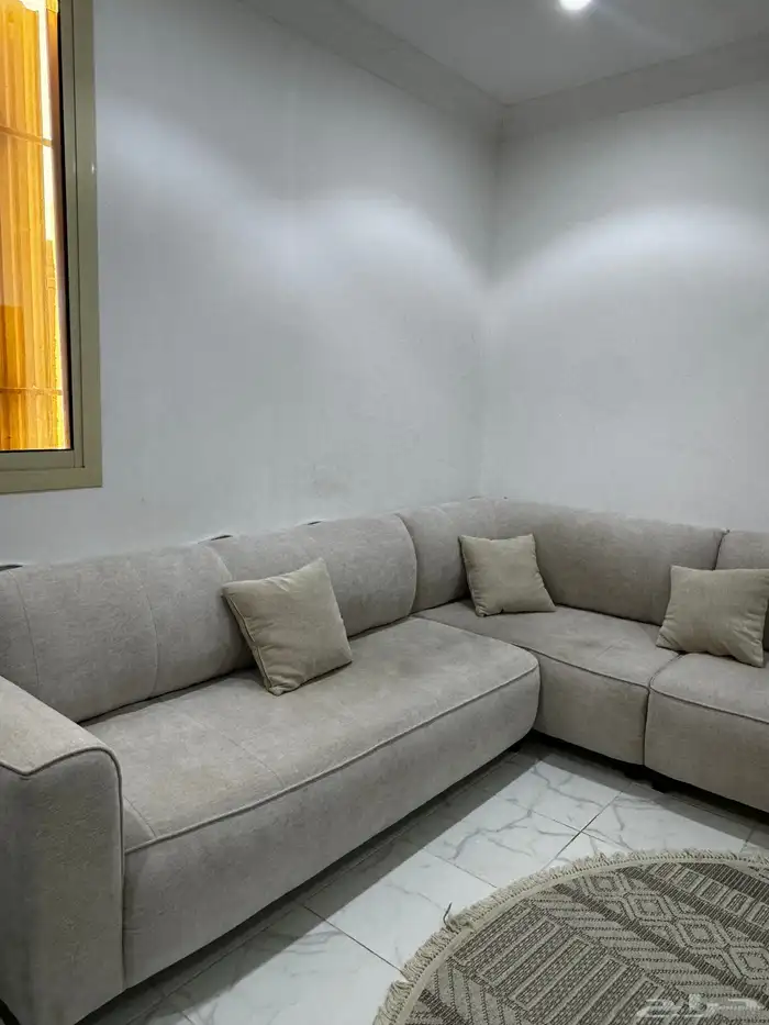 كنب L   طاولة شاشه للبيع الخفجي 2