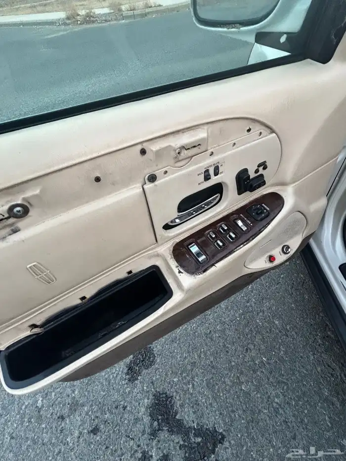 لنيكون تاون كار 1998 المالك الاول ابن باز رحمه الله 12