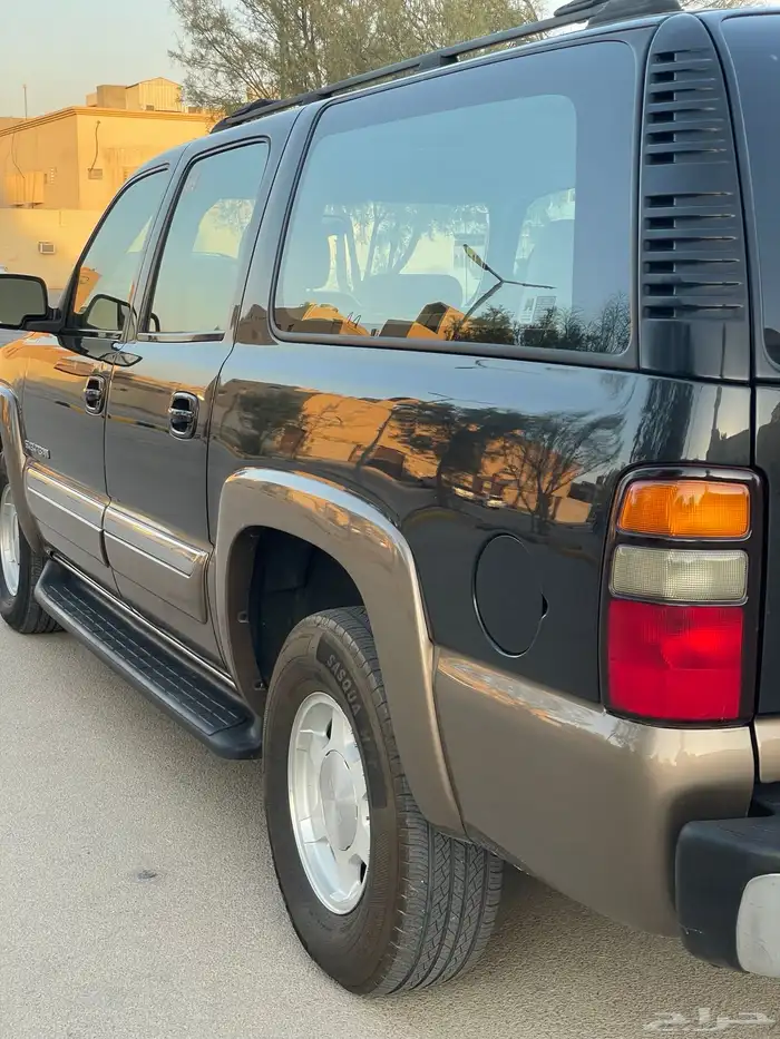 GMC سوبربان 2004 مخزن 19