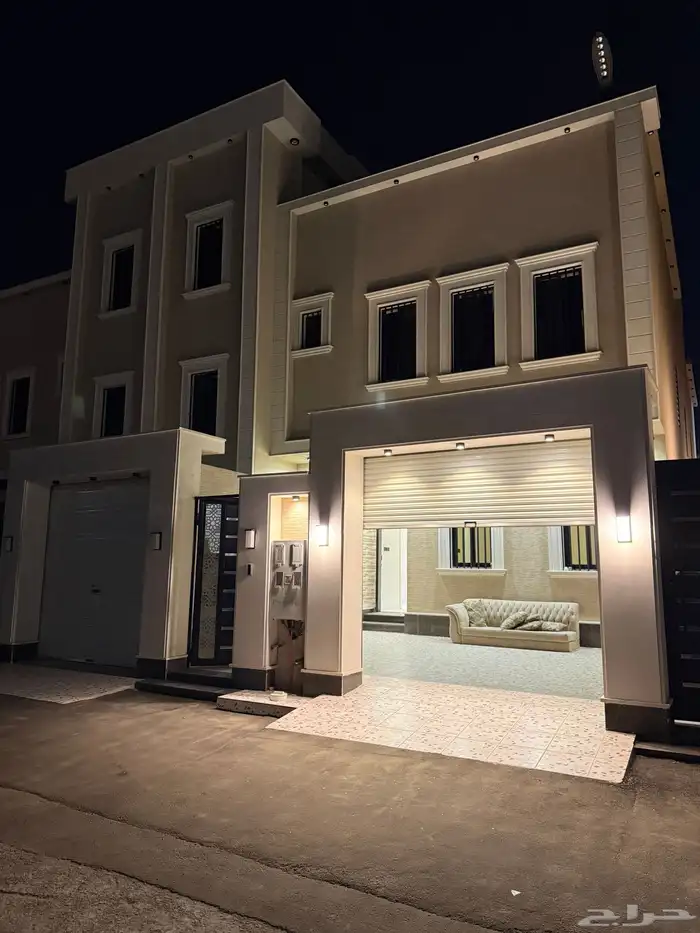 للبيع دور تمليك ارضي بحوش حى الزهور بالقرب من الدفاع المدنى 1