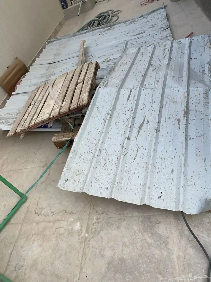 أبواب حديد شينكو خارجيه ثلاث حبات ومواد سباكه القبلان 1