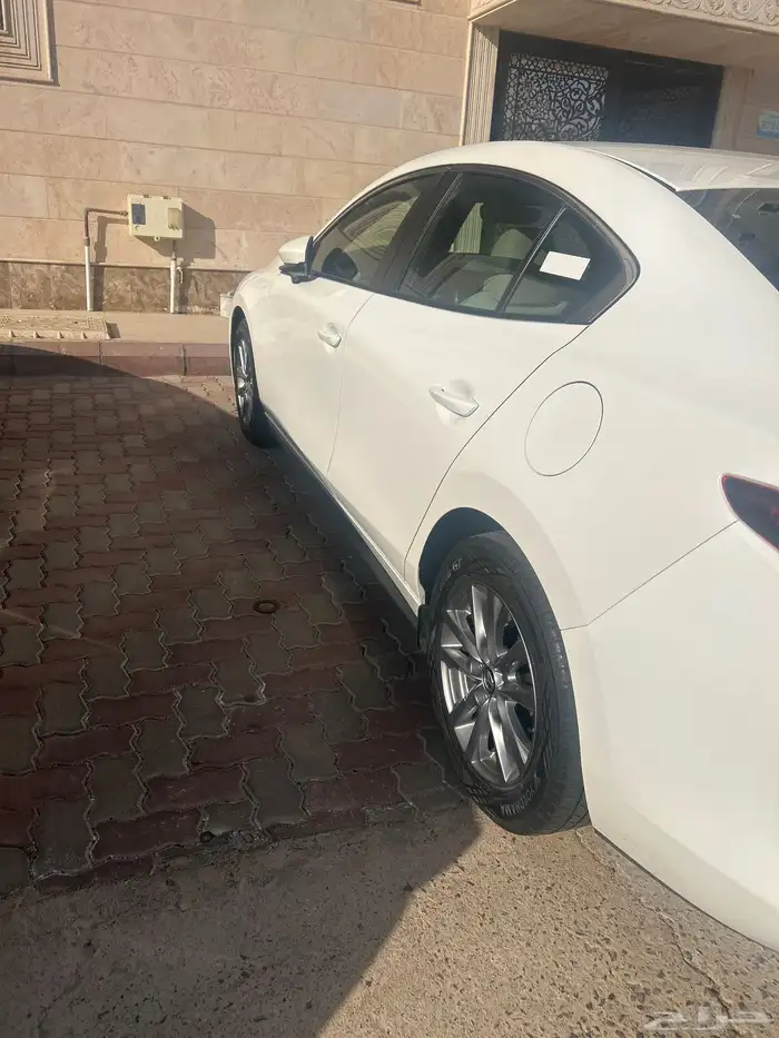 مازدا3 9