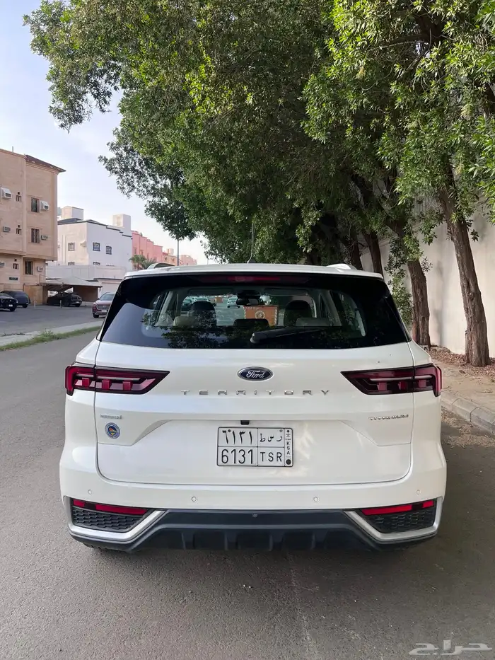 فورد تيريتوري تيتانيوم 2023 4