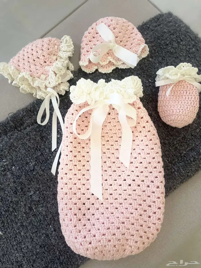 اعمال يدويه  حرف ((كروشيه)) انفذ كافه الاعمال بكل اتقان 13