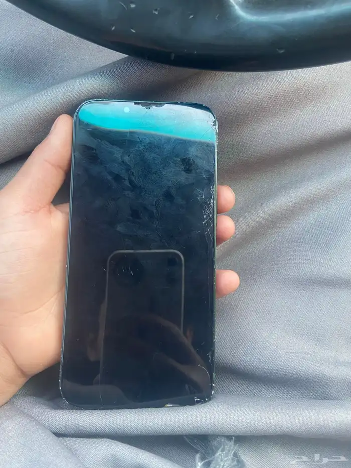 ايفون للبيع 3