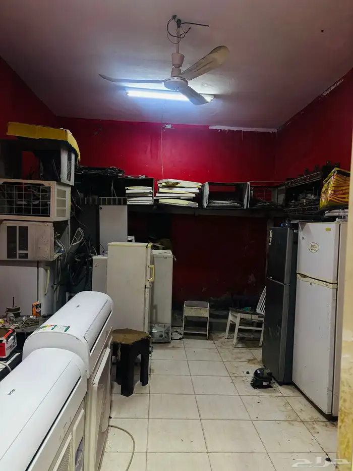 محل تبريد للبيع موقع الخرج الأندلس مع سيارة كرسيدا 7