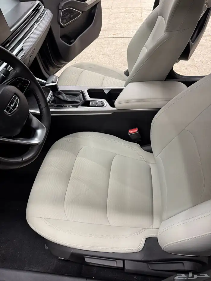 جيلي امجراند 9