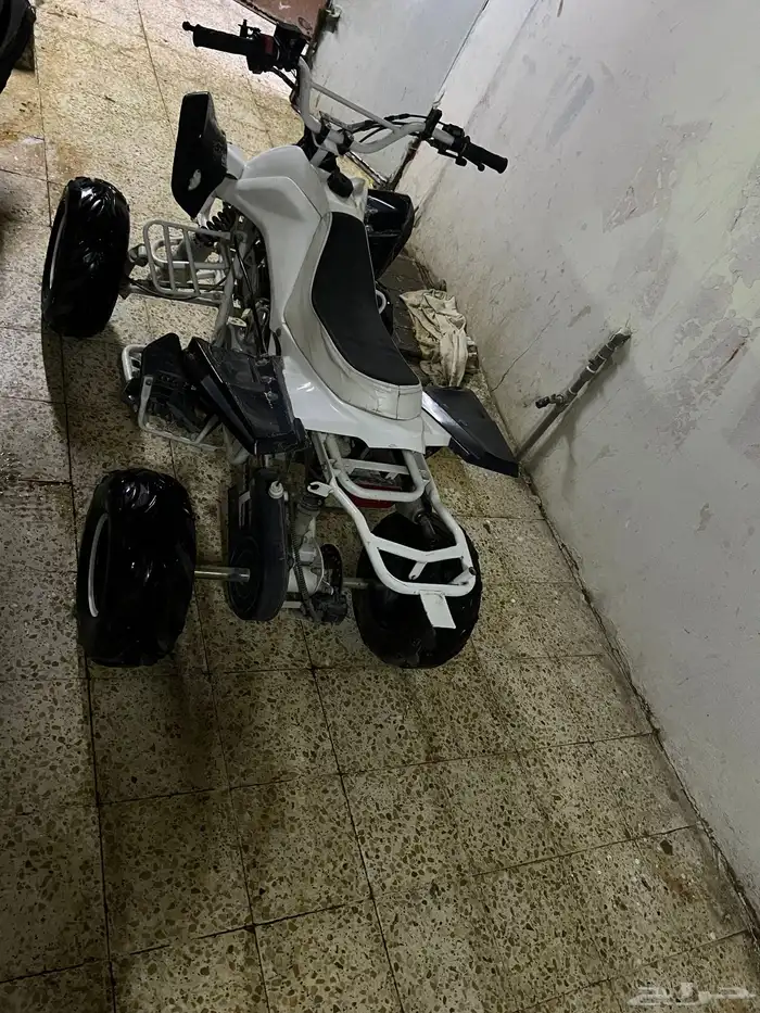 سلام عليكم دباب أربع كفرات للبيع 3