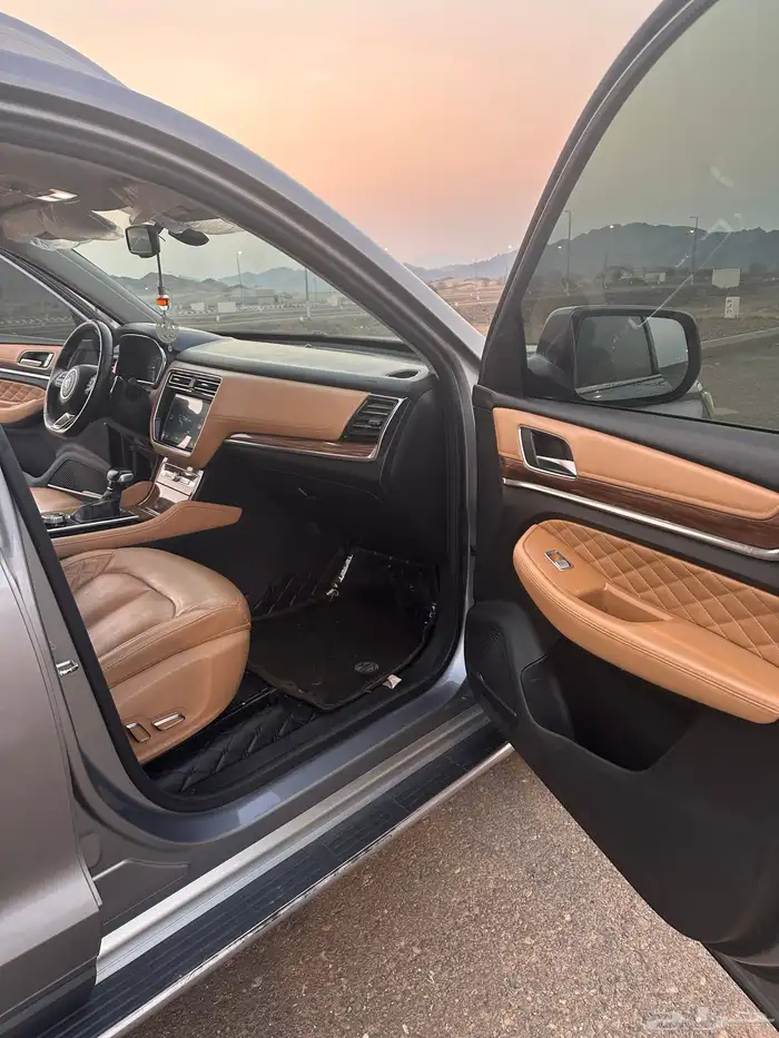 للبيع جيب MG RX8 موديل 2020 مالك اول 13