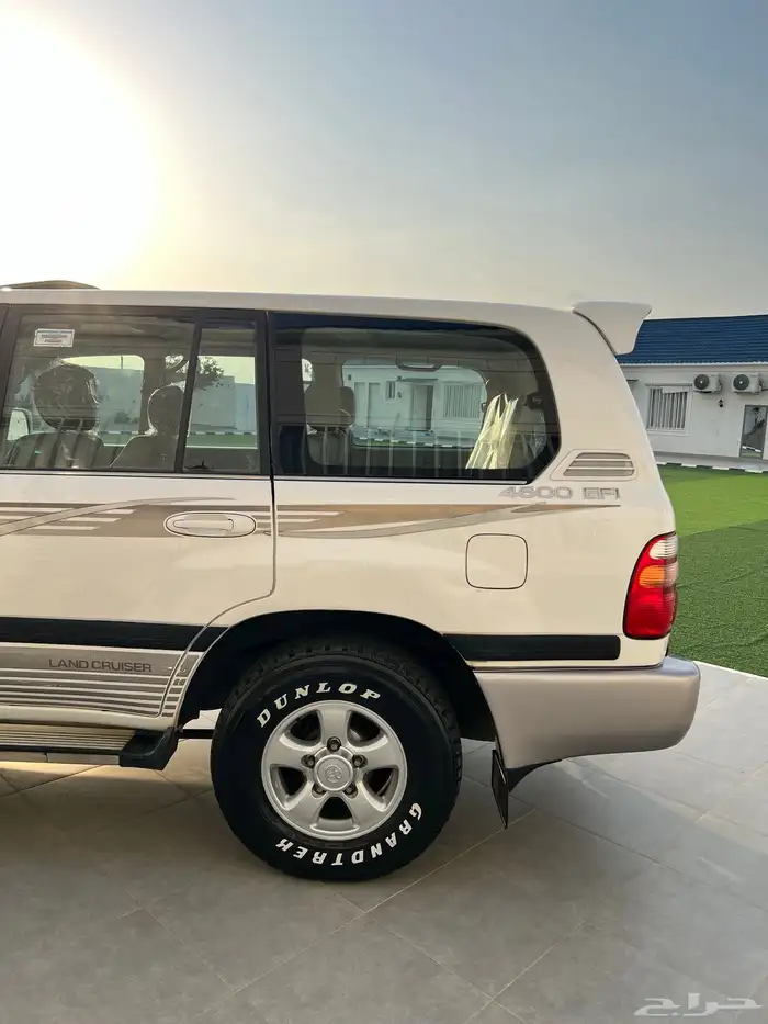 تويوتا لاندكروزر 2002 فل كامل 8
