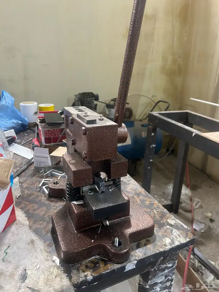 معدات ورشة الالمنيوم متكاملة 12