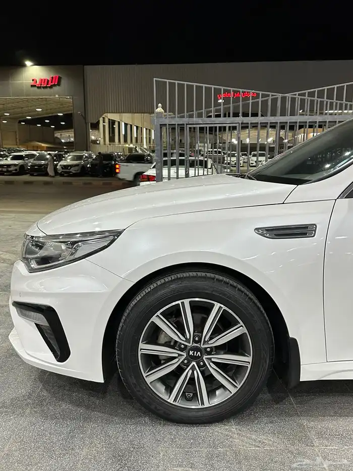 كيا اوبتيما 2020 مطور لدى معرض(عبيد الرشيدي) 17