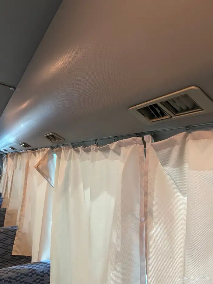 للبيع باص ميتسوبيشي روزا موديل 2014 ديزل 30 راكب 21