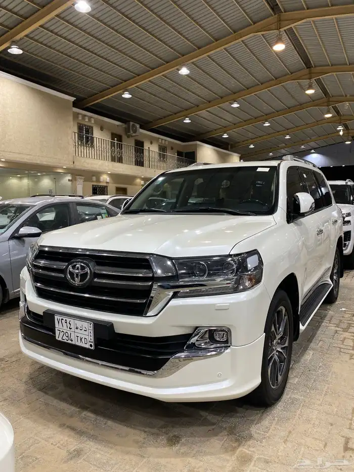 للبيع جيب جي اكس ار 2020 تورينق فل كامل عبداللطيف عداد 72 1