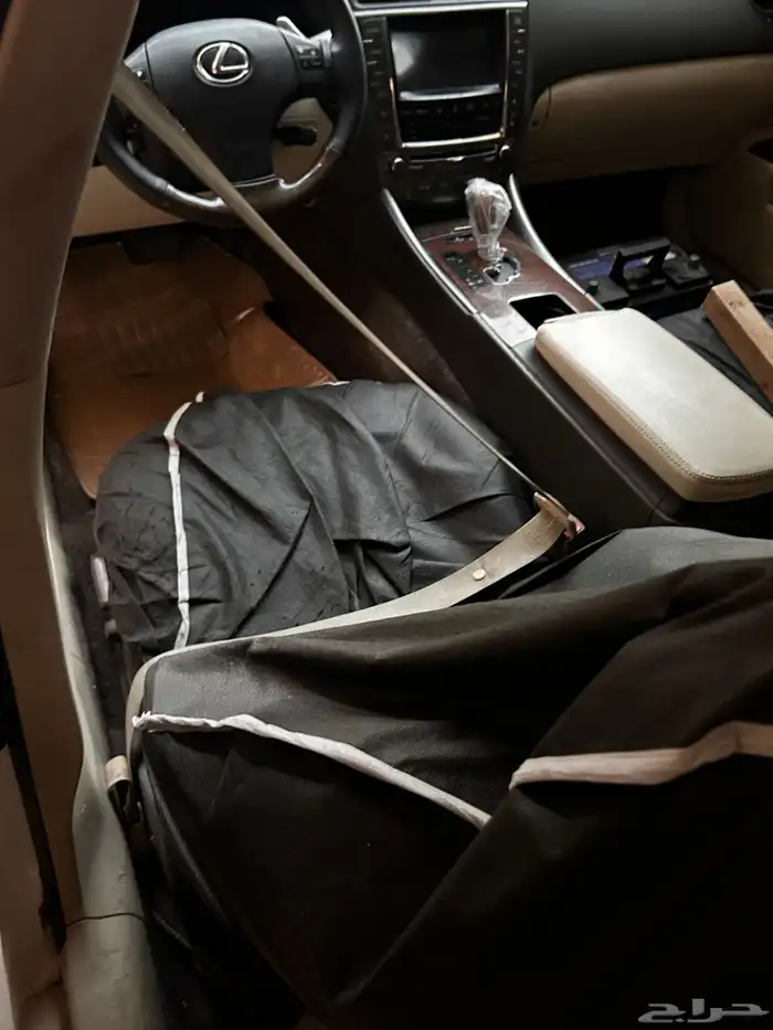 قطع غيار لكزس 9