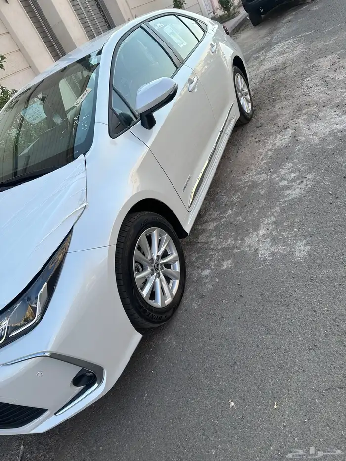 للبيع كورولا مديل 2024 3