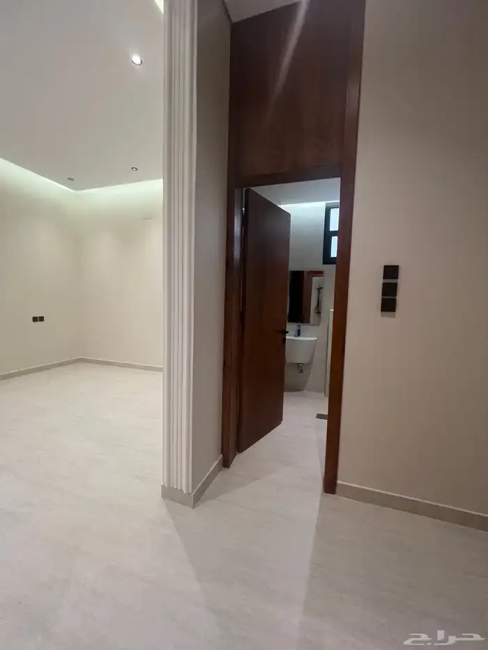 للبيع روف علوي فاخر موقع مميز شمال التضامن 10