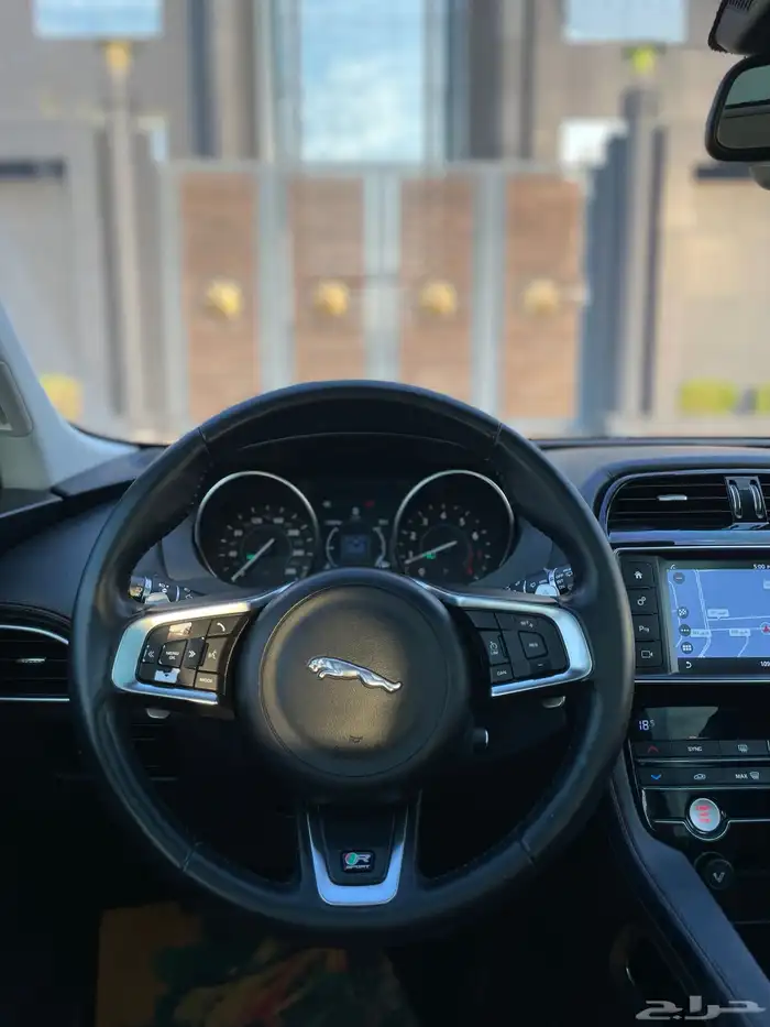 جاكوار - 2018 - F PACE - R SPORTS - سعودي 18