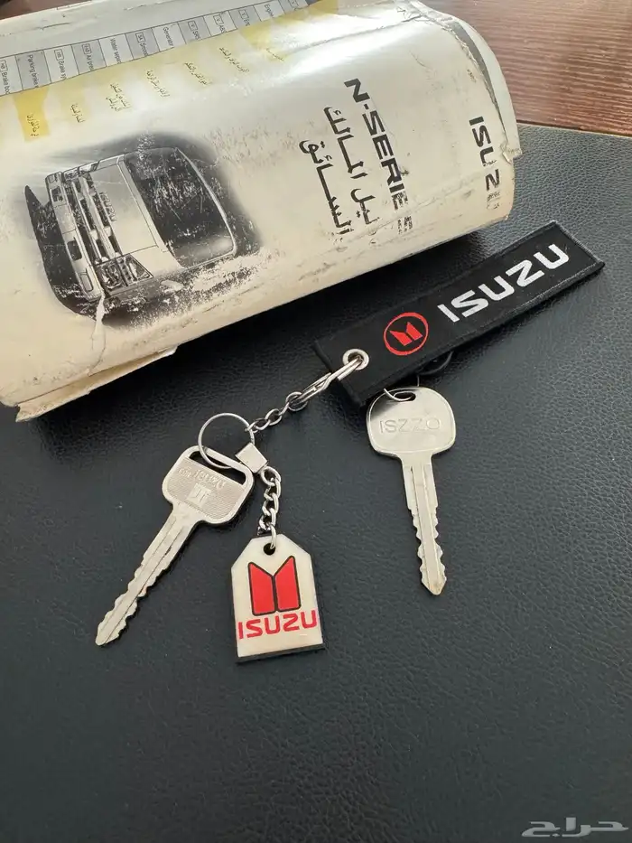 للبيع سطحه ايسوزو باخشب 10