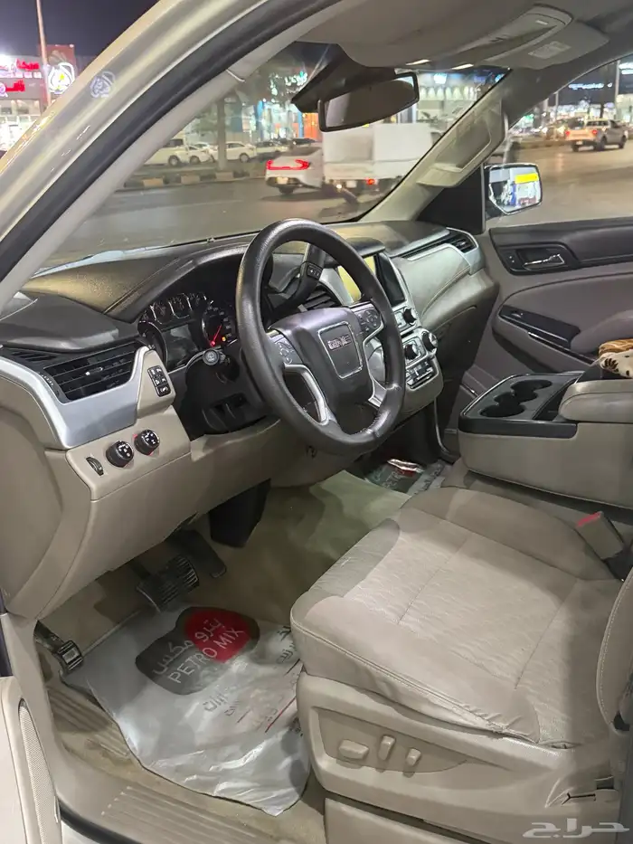 جي إم سي يوكن (دبل) قصير 5