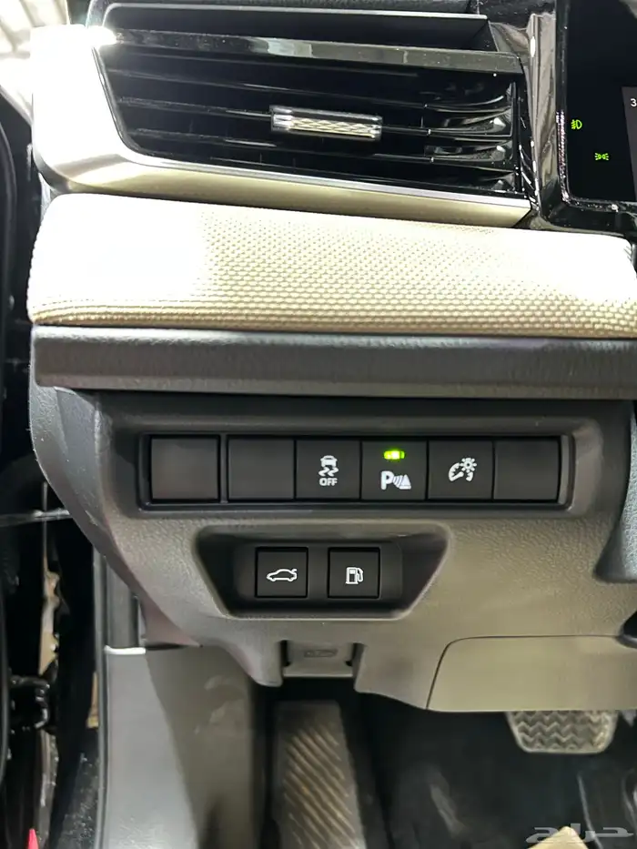 تويوتا   كامري E استاندر بنزين 2025 جديد سعودي 118.450 شامل 9