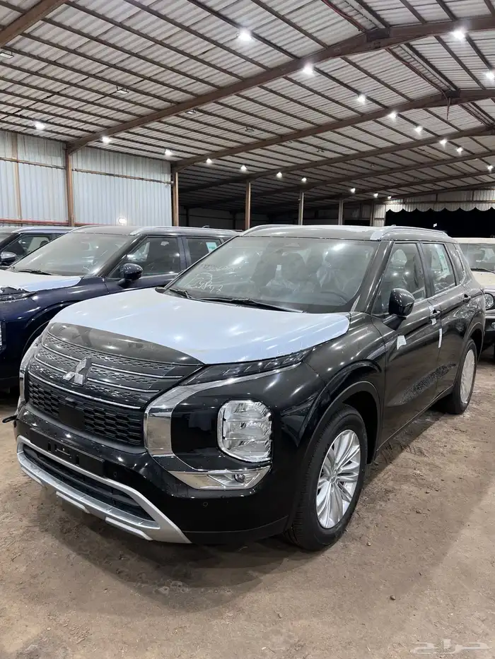 ميتسوبيشي اوتلاندر 2025 نص فل بلس ب 110900 عرض خاص نقاط عميا 12