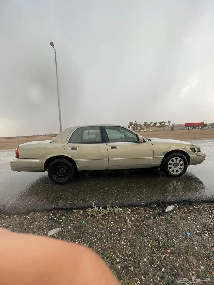 فورد ماركيز 2001 4