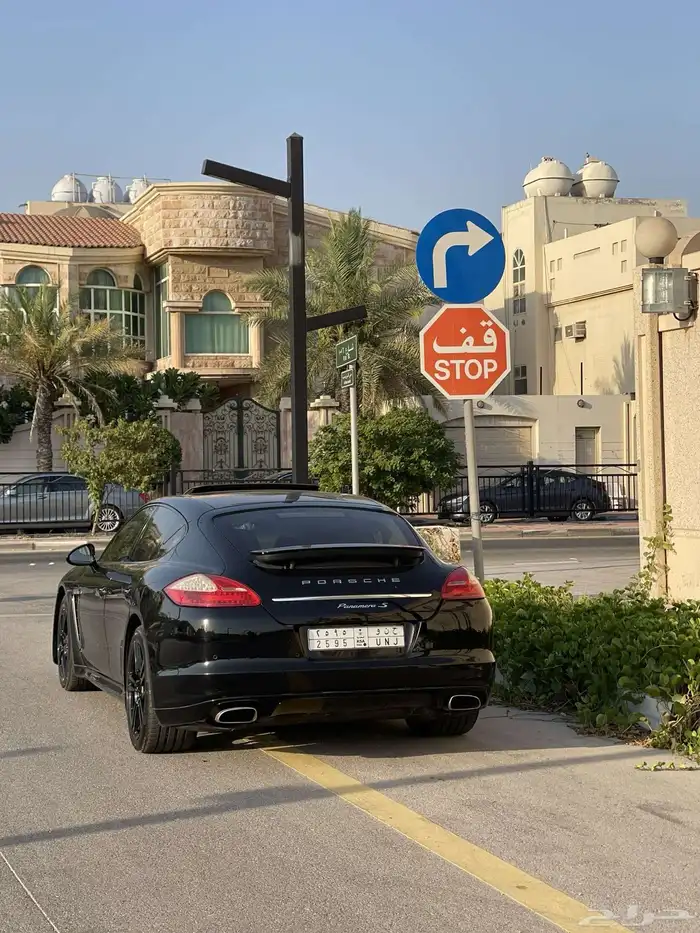 بورش باناميرا 2012 5