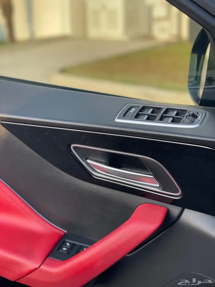جاكوار - 2018 - F PACE - R SPORTS - سعودي 23