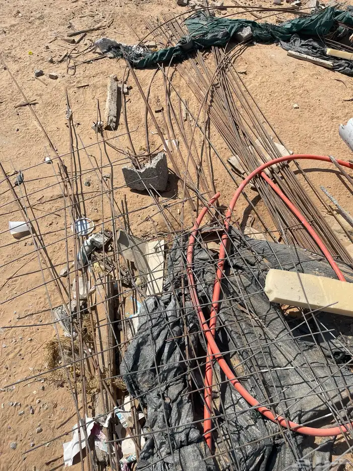 حديد جديد لم يستخدم فيه 8 ملي و10 0