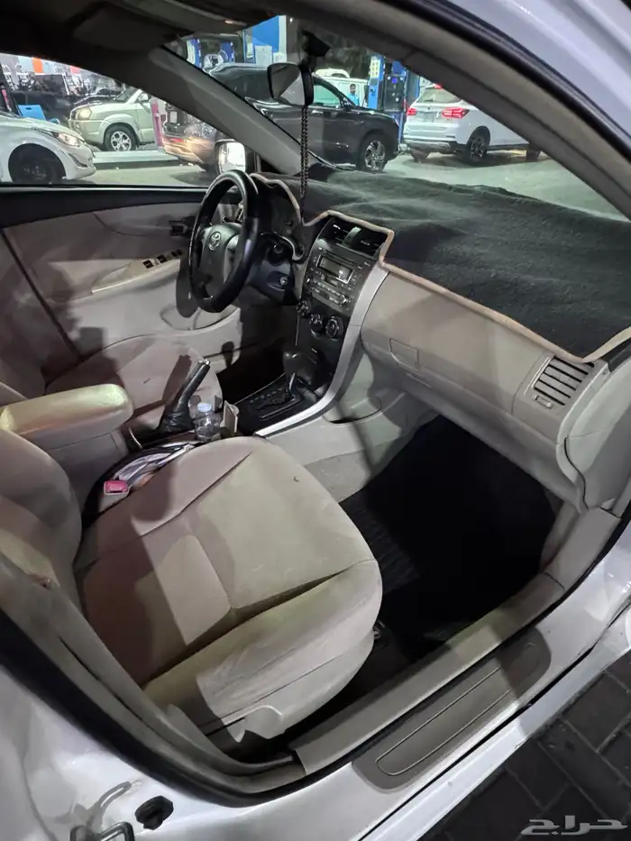 تويوتا كورولا 2013 للبيع 6