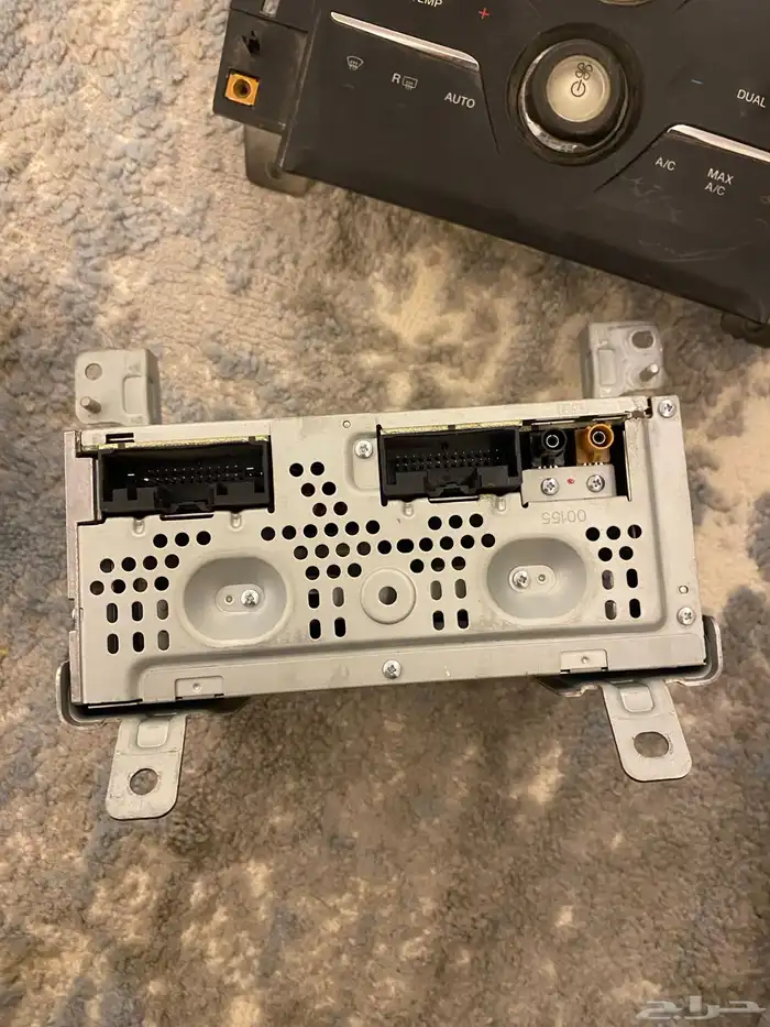 شاشة فورد تورس 2015 فل كامل 8