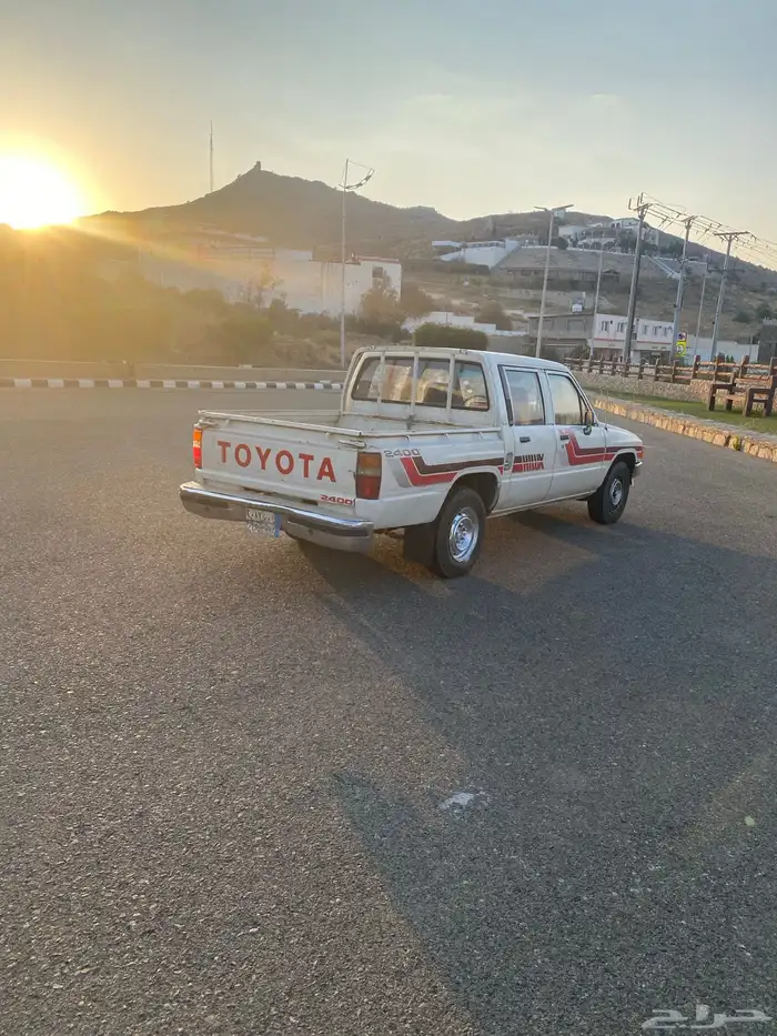 هايلكس 1987 فل كامل 24