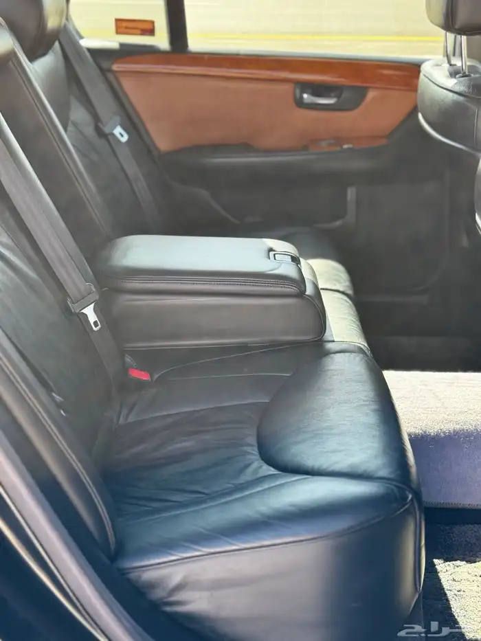 لكزس 430 موديل 2002 25