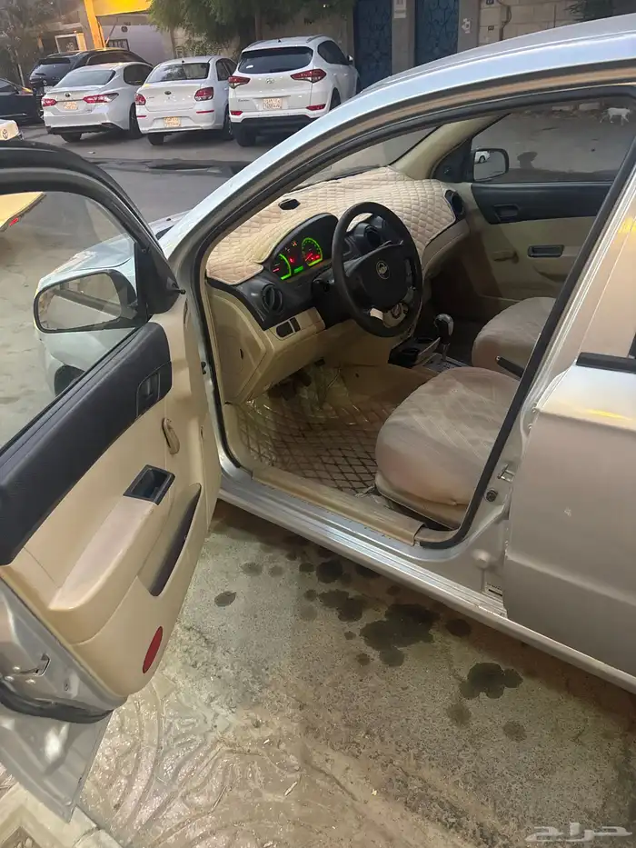 افيو نظيفة ما تشتكي ولا من حاجة الحمد لله 2009 4