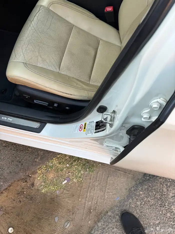 تويوتا افالون فل كامل فئة ليموتد 2013 1