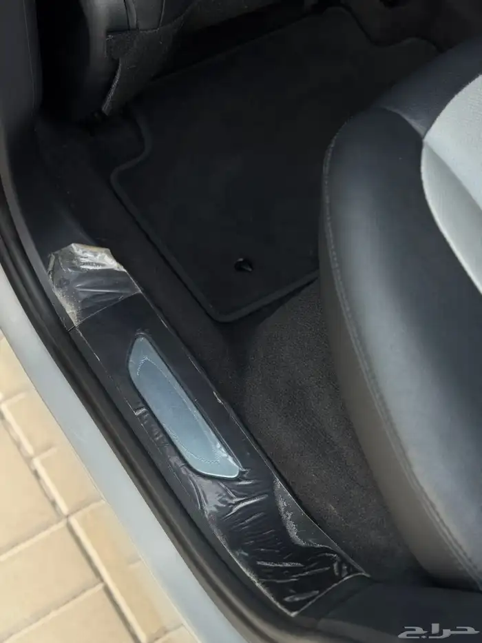 رنج روفر ايفوك 2024 Dynamic SE على الضمان 11