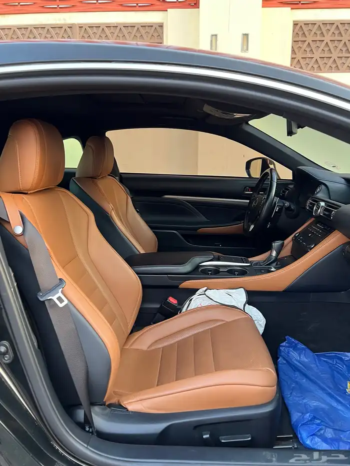 لكزس RC 350 2020 18